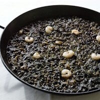 Recette de la pealla de riz noir Arroz Negro